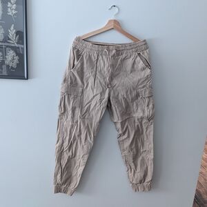 Refuge Men's Beige Cargo Pants
